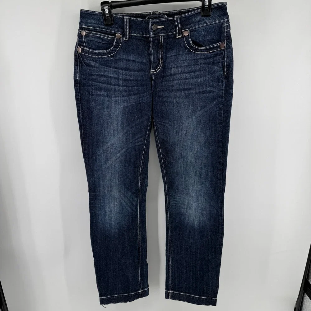 Y2K Wrangler Premium Patch Low Rise Jeans Dark Wash Straight Leg Denim 32 Waist